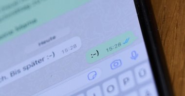 It&#039;s hard to imagine online chat without emojis and emoticons today. (dpa Photo)