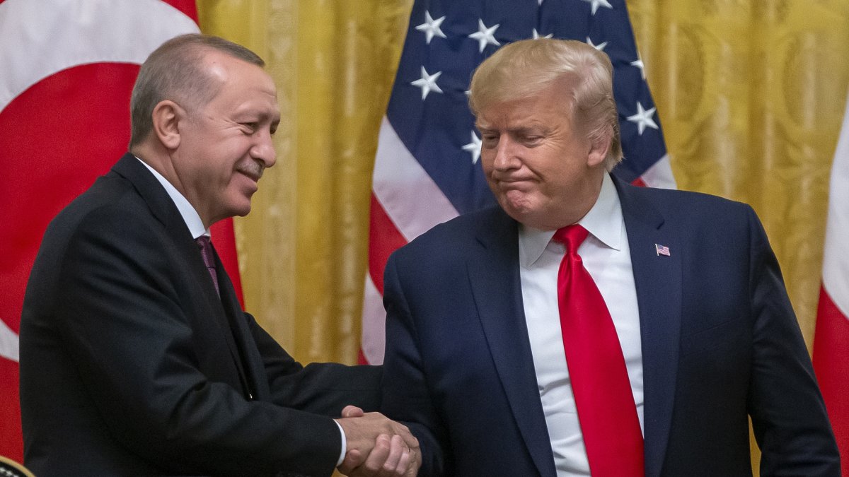 U.S. President Donald Trump (R) and President Recep Tayyip Erdoğan shake hands after their joint press conference in the East Room of the White House in Washington, U.S., Nov. 13, 2019. (EPA Photo)