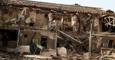 A view of the burnt Khartoum Teaching Hospital building, showing signs of destruction by artillery shelling, in Khartoum, Sudan, April 26, 2025. (Reuters Photo)