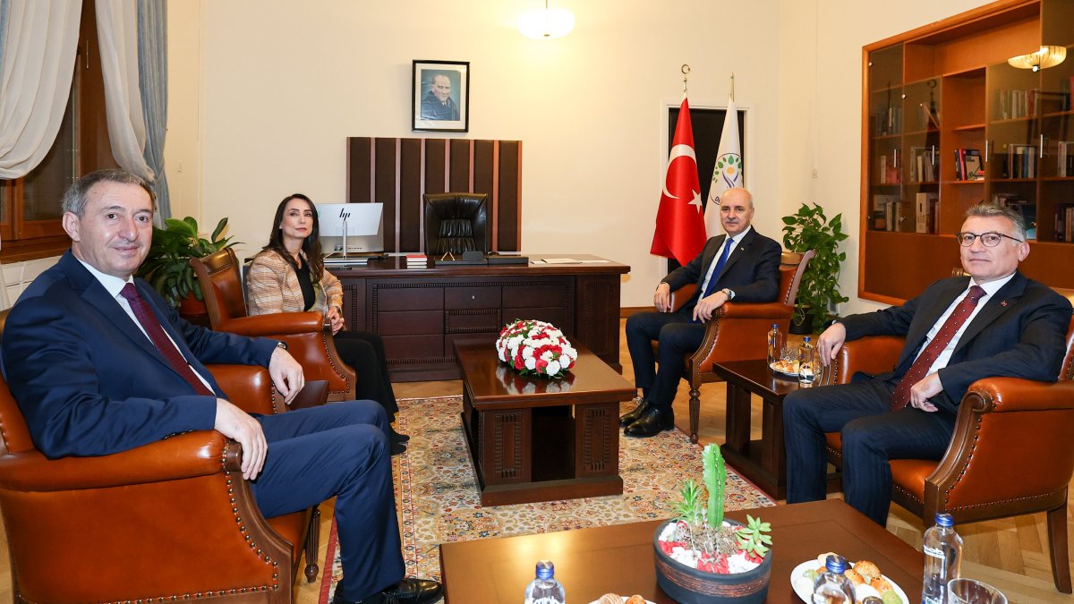 Parliament Speaker Numan Kurtulmuş (2nd R) meets with the co-chairs of the People’s Equality and Democracy Party (DEM Party), Ankara, Türkiye, June 2, 2025. (AA Photo)